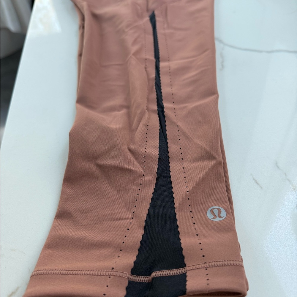 Lululemon Athletica Black and Brown Leggings